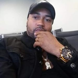 Meet your Posher, Claudio